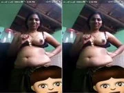 Telugu Bhabhi Shows her Boobs on vc