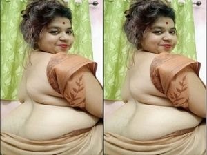 Sexy Boudi Give Blowjob Part 2