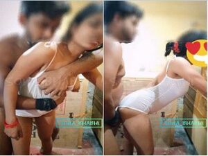 DESI BHABHI FUCKED IN BATHROOM DESI BHABHI FUCKED IN BATHROOM